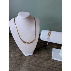 Vtg Avon Rhinestone Necklace Bracelet Set Gold Tone Jewelry Marked NR